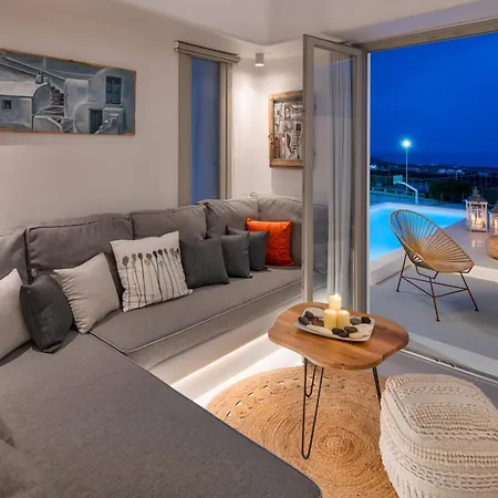 Megalochori 1-bed Sleeps 3 Pool & Parking Villa *