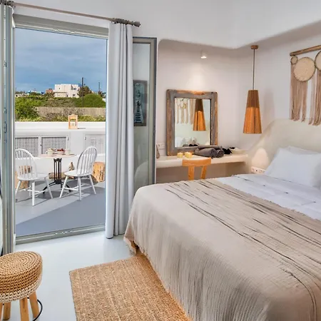 Megalochori 1-bed Sleeps 3 Pool & Parking Megalokori
